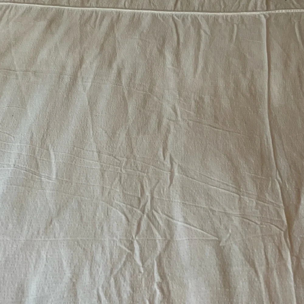 Seersucker lightweight bed cover / bedspread with ruffle classic beauty